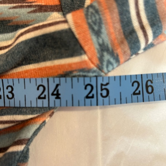 Rock & Roll Small Women's Navajo Pullover Hoodie Pre Owned & Comfy - Picture 4 of 10